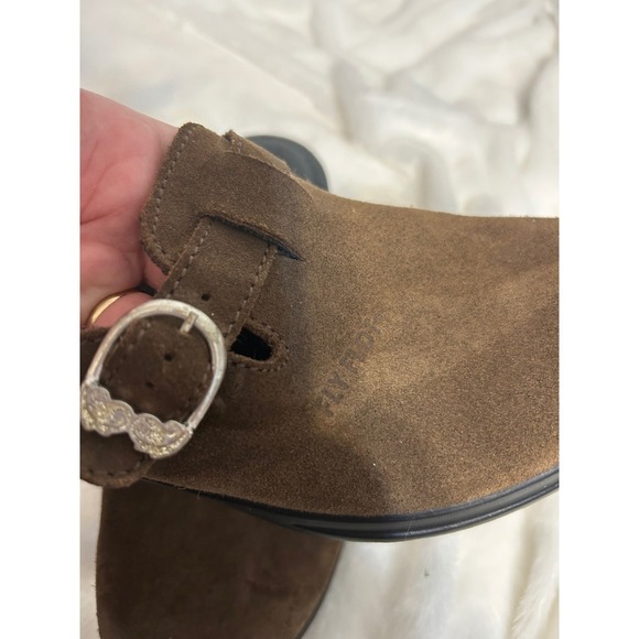 Fly Flot‎ Suede Leather Clogs Comfort Buckle Slides Brown Shoes size 41/9 M - Picture 7 of 9